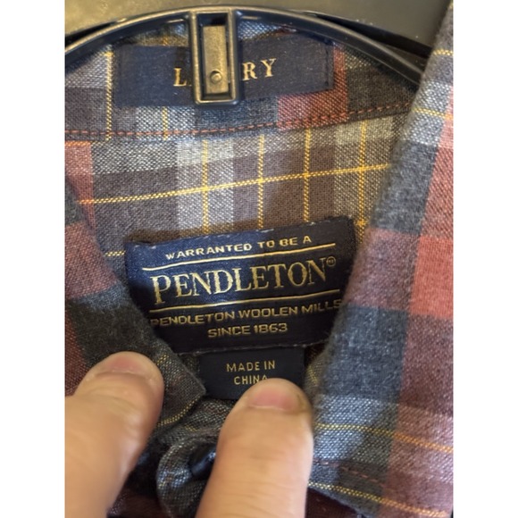 Pendleton Shirt Mens Medium Landry Plaid Long Sleeve Wool Blend Red Gray Button - Picture 2 of 5